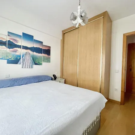 Cozy Center Apartment *
